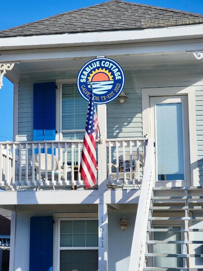Seablue Cottage - Downstairs; 2 Blocks To The Beach Galveston Esterno foto
